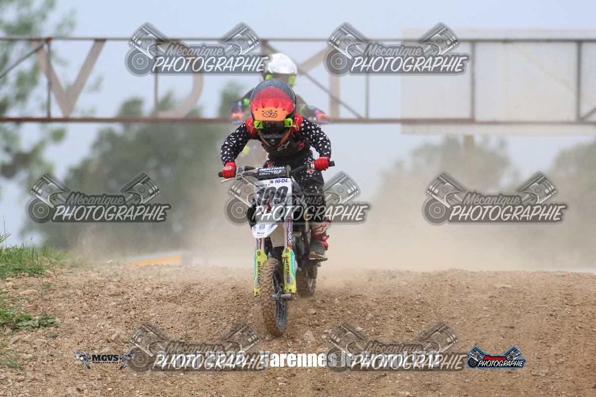 1230076