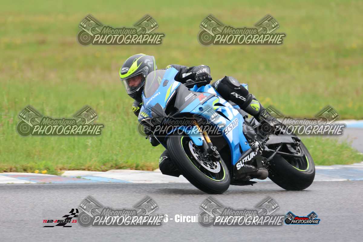 1235099