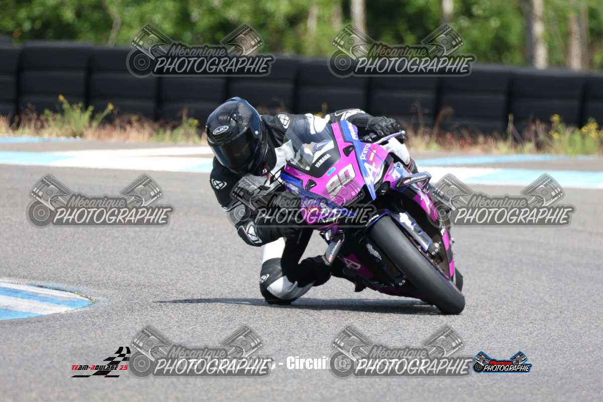1243921