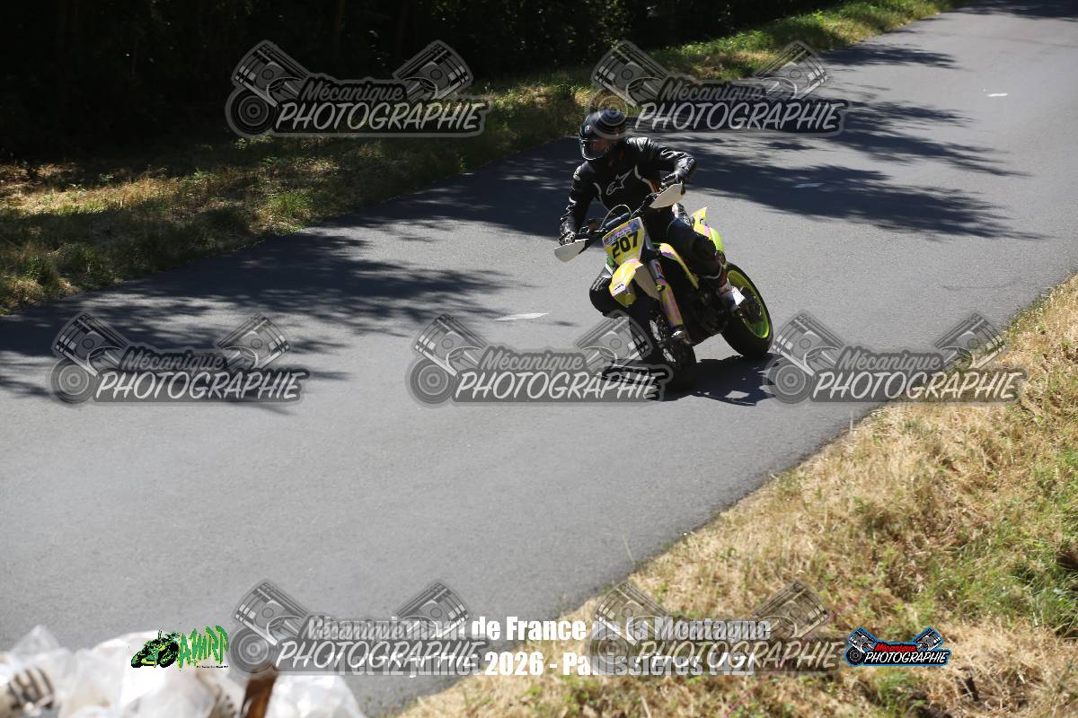 1261806