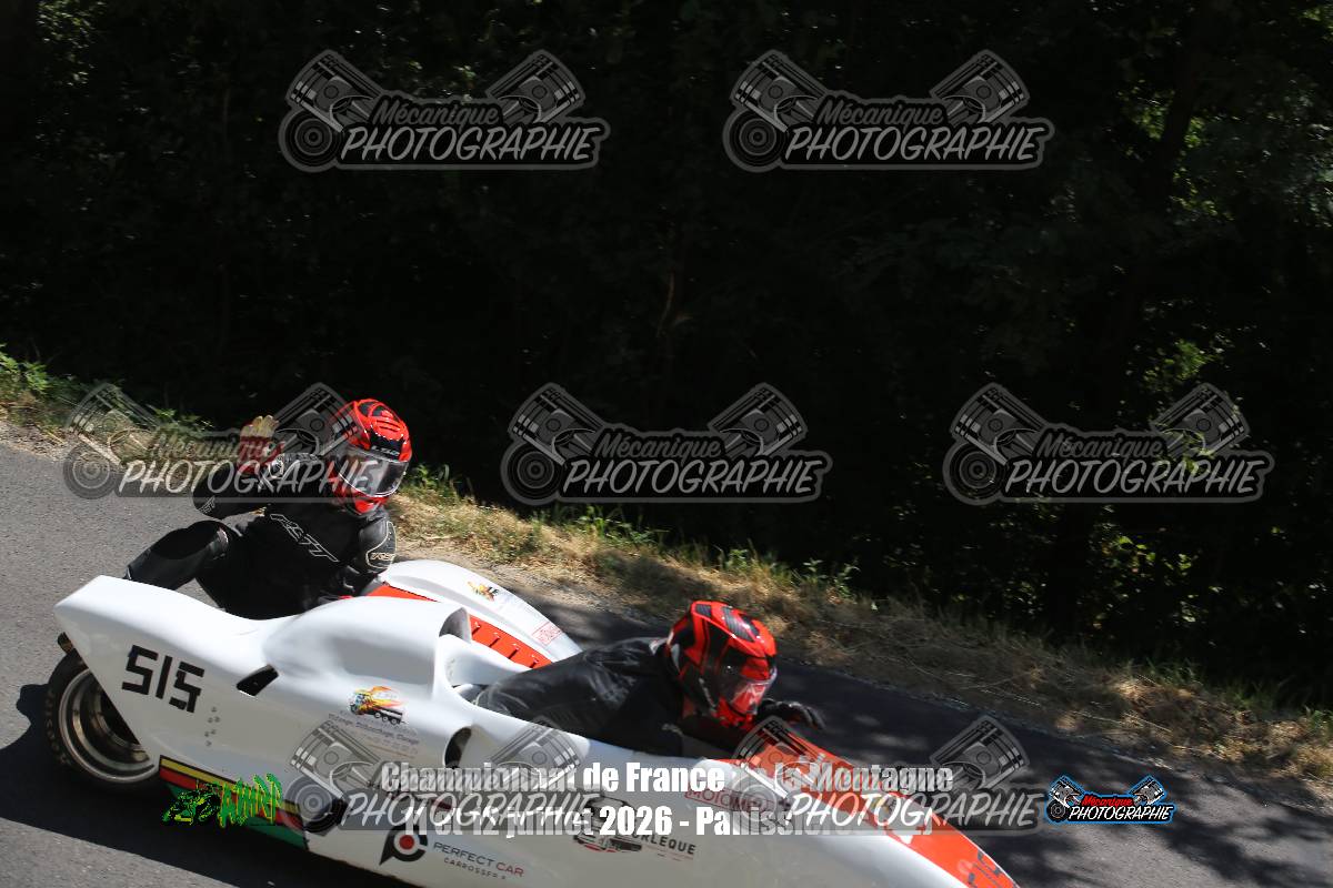 1261982