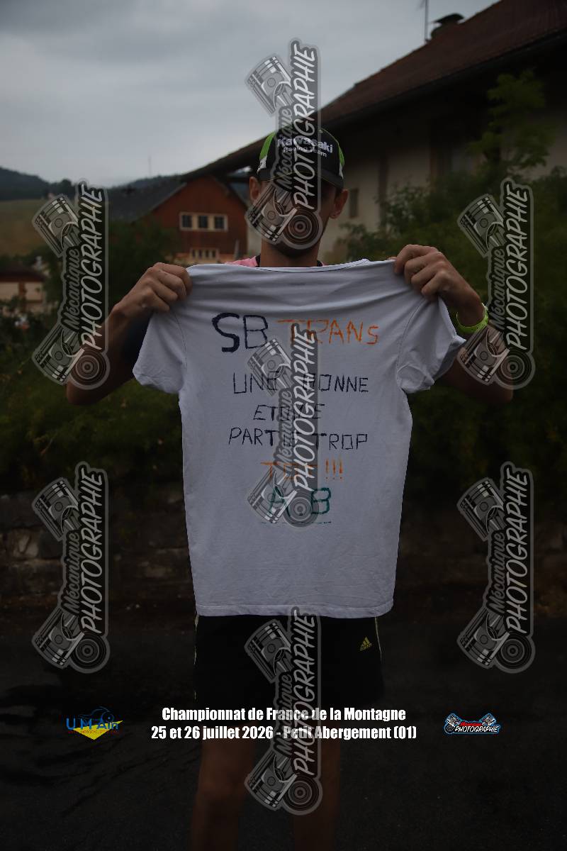 1273850