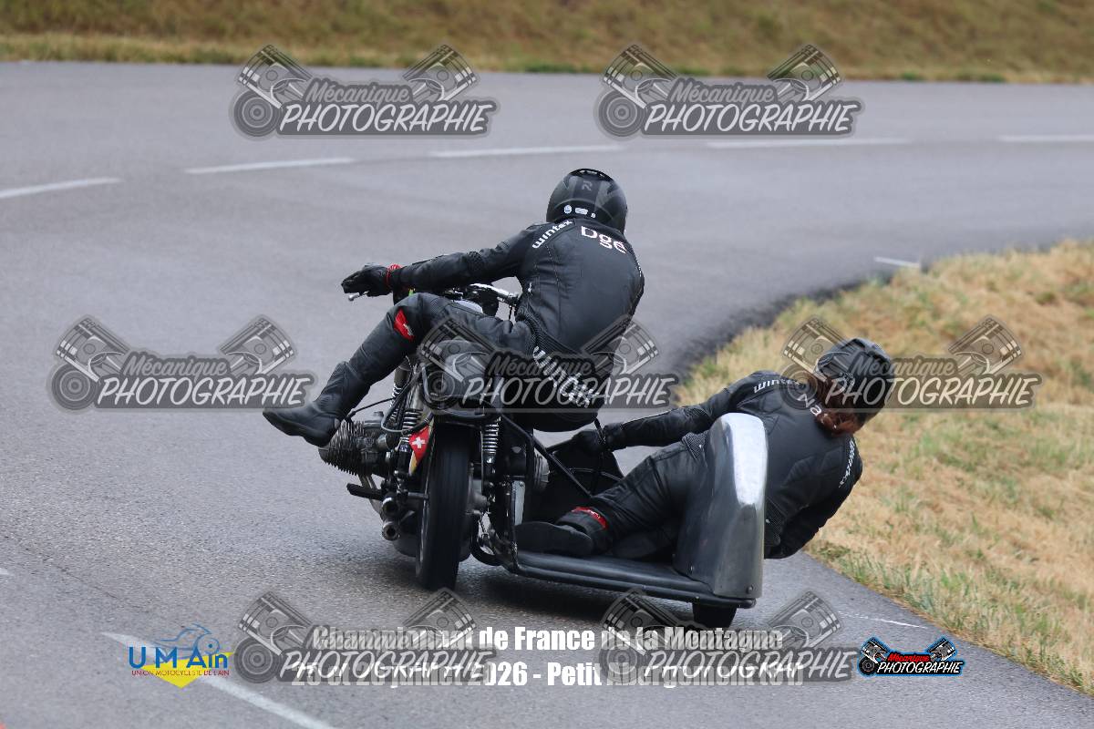 1272161