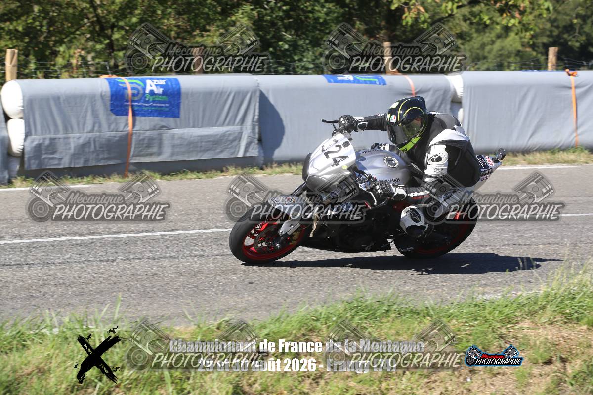 1300523