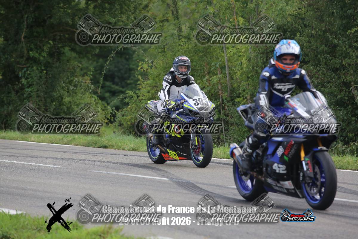 1300894